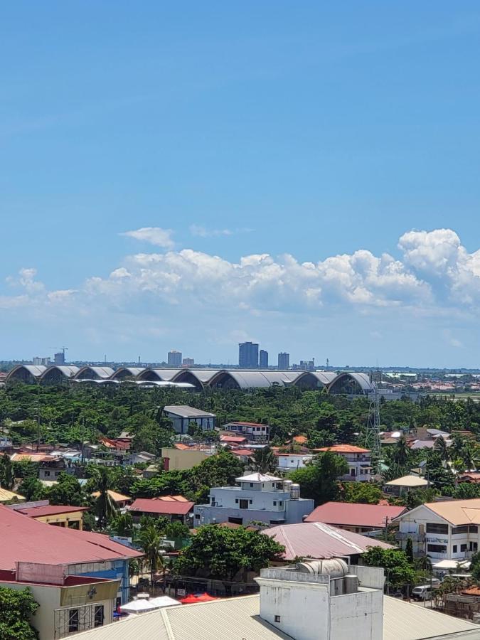 Sempre Premier Inn - Mactan Airport Hotel Lapu-Lapu City Exterior photo